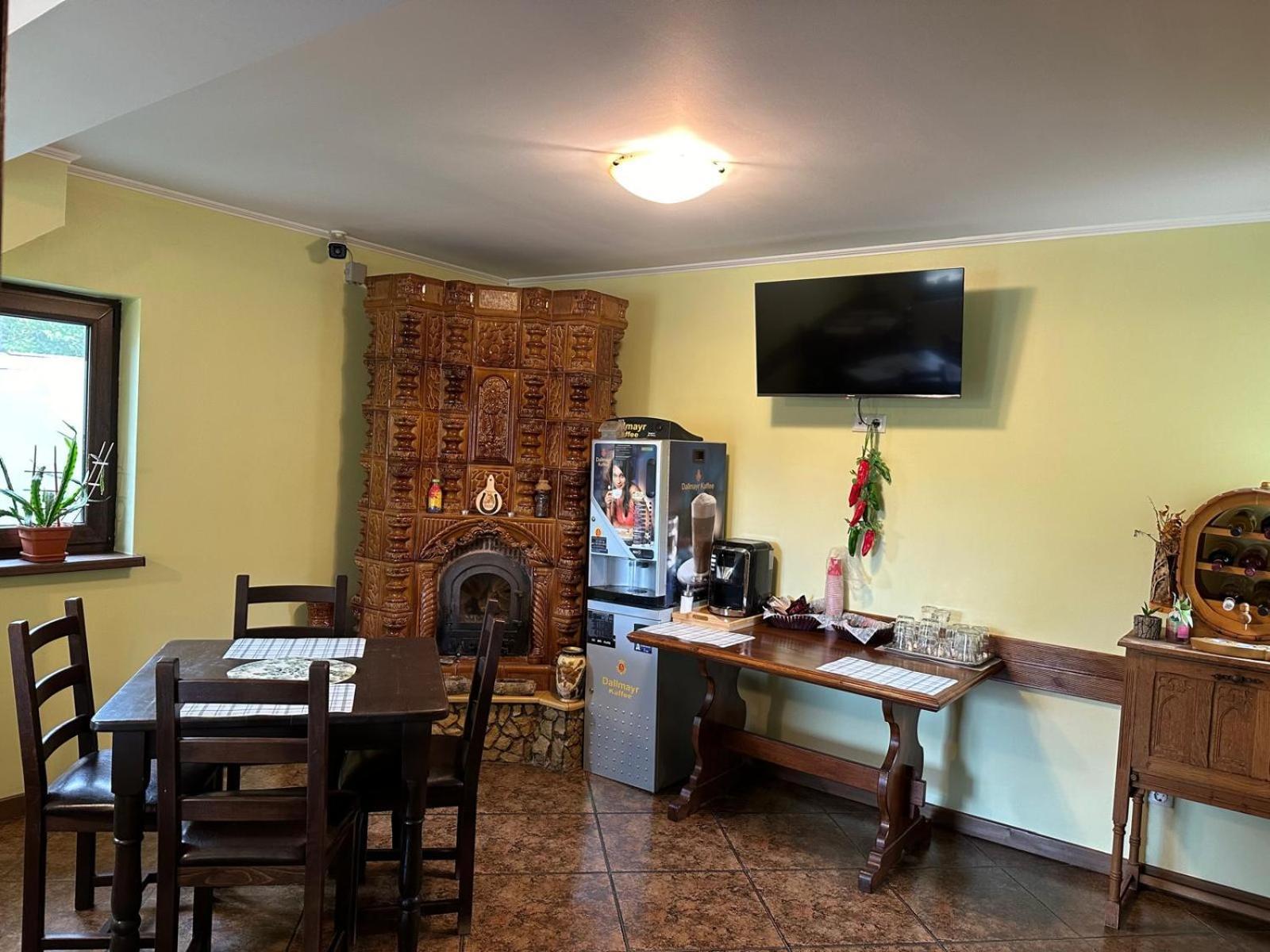 Hotel Casa Adelmar Tulcza Zewnętrze zdjęcie