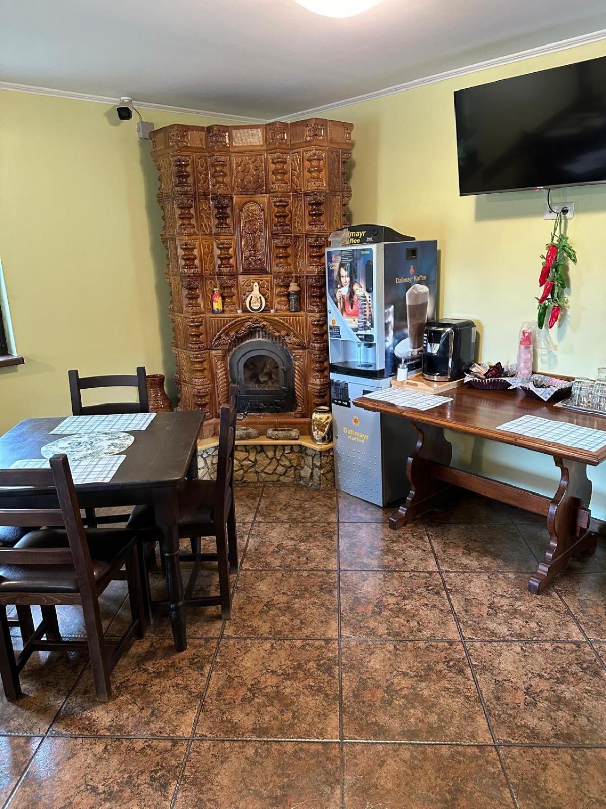 Hotel Casa Adelmar Tulcza Zewnętrze zdjęcie