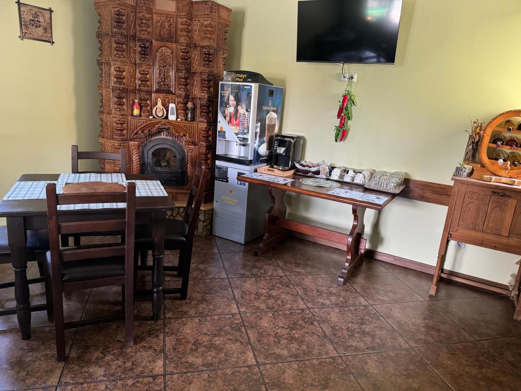 Hotel Casa Adelmar Tulcza Zewnętrze zdjęcie